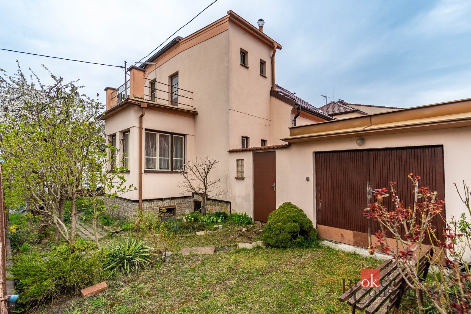 Family house for sale, 186m2, 389m2 of land, in Plzeň, on Borová street