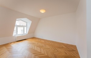 Apartment for rent, 5 bedrooms +, 202m<sup>2</sup>