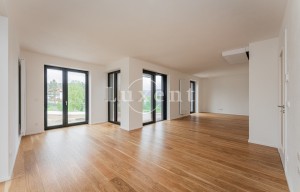 Apartment for sale, 4+kk - 3 bedrooms, 180m<sup>2</sup>