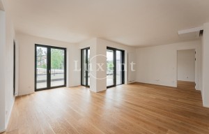 Apartment for sale, 3+kk - 2 bedrooms, 158m<sup>2</sup>