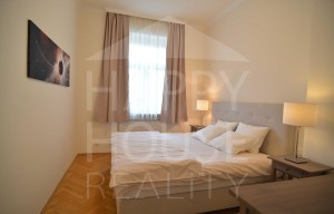 Apartment for rent, 4+1 - 3 bedrooms, 202m<sup>2</sup>