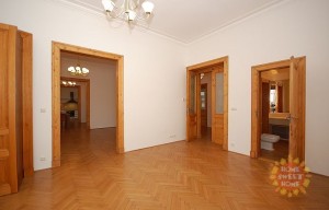 Apartment for rent, 5+1 - 4 bedrooms, 172m<sup>2</sup>