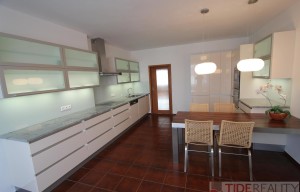 Apartment for rent, 5 bedrooms +, 290m<sup>2</sup>