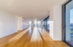Apartment for rent, 3+kk - 2 bedrooms, 138m<sup>2</sup>