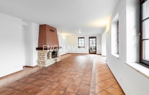 Apartment for rent, 5+1 - 4 bedrooms, 350m<sup>2</sup>