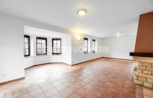 Apartment for rent, 5+1 - 4 bedrooms, 350m<sup>2</sup>
