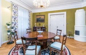 Apartment for rent, 4+1 - 3 bedrooms, 184m<sup>2</sup>