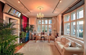 Apartment for rent, 4+kk - 3 bedrooms, 182m<sup>2</sup>