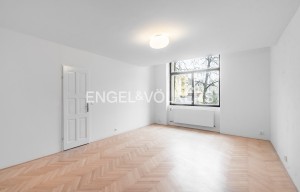 Apartment for rent, 4+1 - 3 bedrooms, 130m<sup>2</sup>