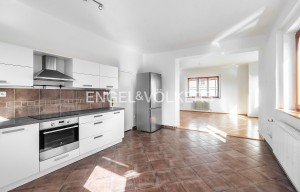 Apartment for rent, 3+kk - 2 bedrooms, 200m<sup>2</sup>