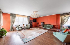 Apartment for sale, 4+kk - 3 bedrooms, 183m<sup>2</sup>