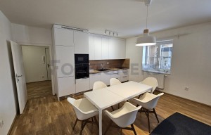 Apartment for rent, 4+kk - 3 bedrooms, 124m<sup>2</sup>