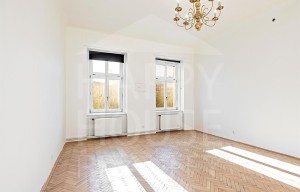 Apartment for rent, 5+1 - 4 bedrooms, 260m<sup>2</sup>
