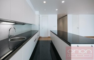 Apartment for rent, 4+kk - 3 bedrooms, 173m<sup>2</sup>