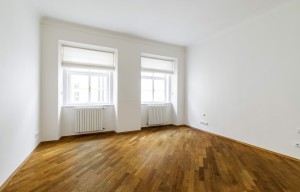 Apartment for rent, 4+1 - 3 bedrooms, 170m<sup>2</sup>