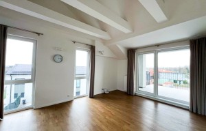Apartment for rent, 4+kk - 3 bedrooms, 98m<sup>2</sup>
