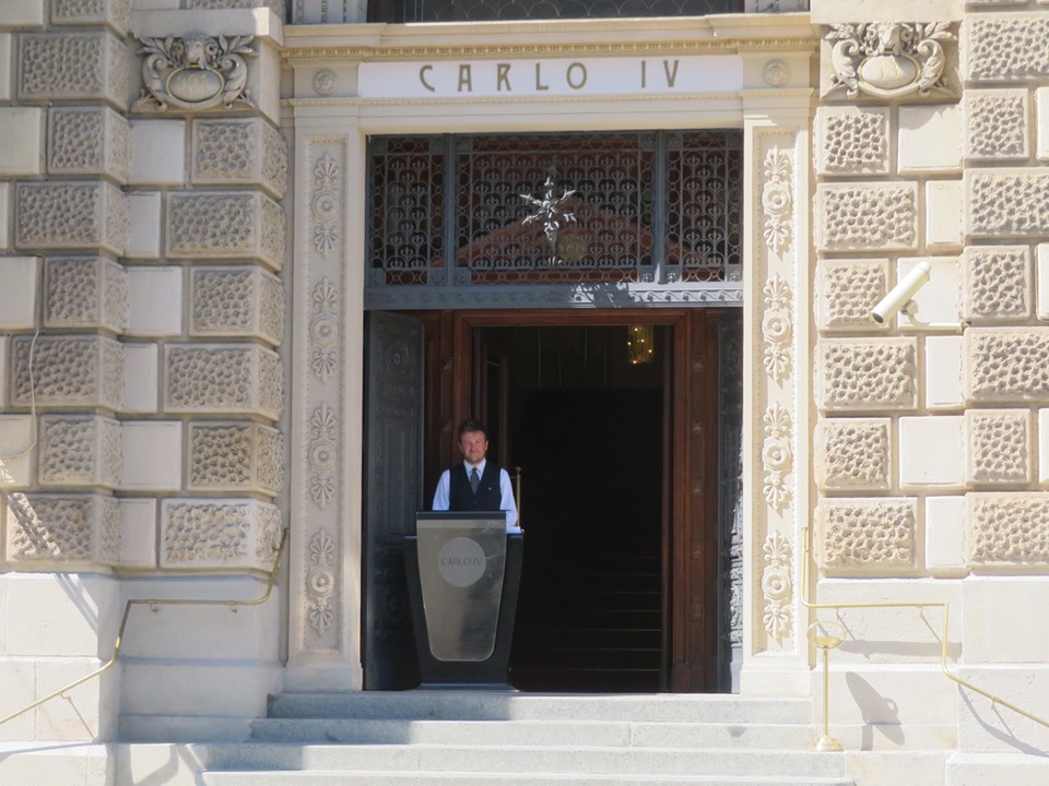 carlo iv doorman