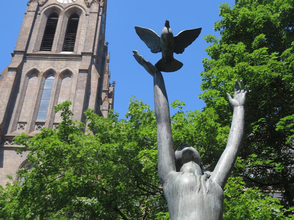 Girl With a Dove (Peace) by Jiří Kryštůfek.