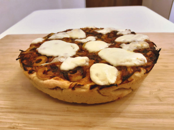 Homemade focaccia pizza / photo by LasSaboritas